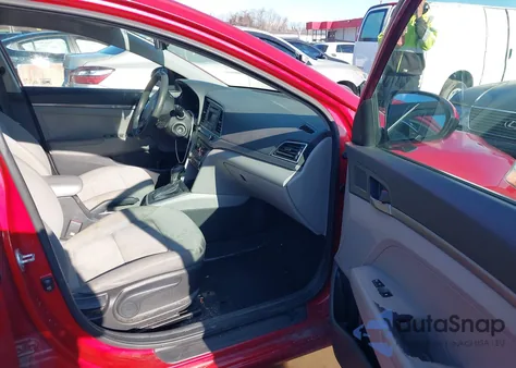 2018 Hyundai Elantra Se from USA, damaged, VIN KMHD74LF8JU474238